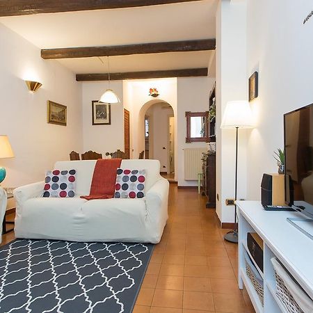 Rental In Rome Panieri Terrace Roma Exterior foto
